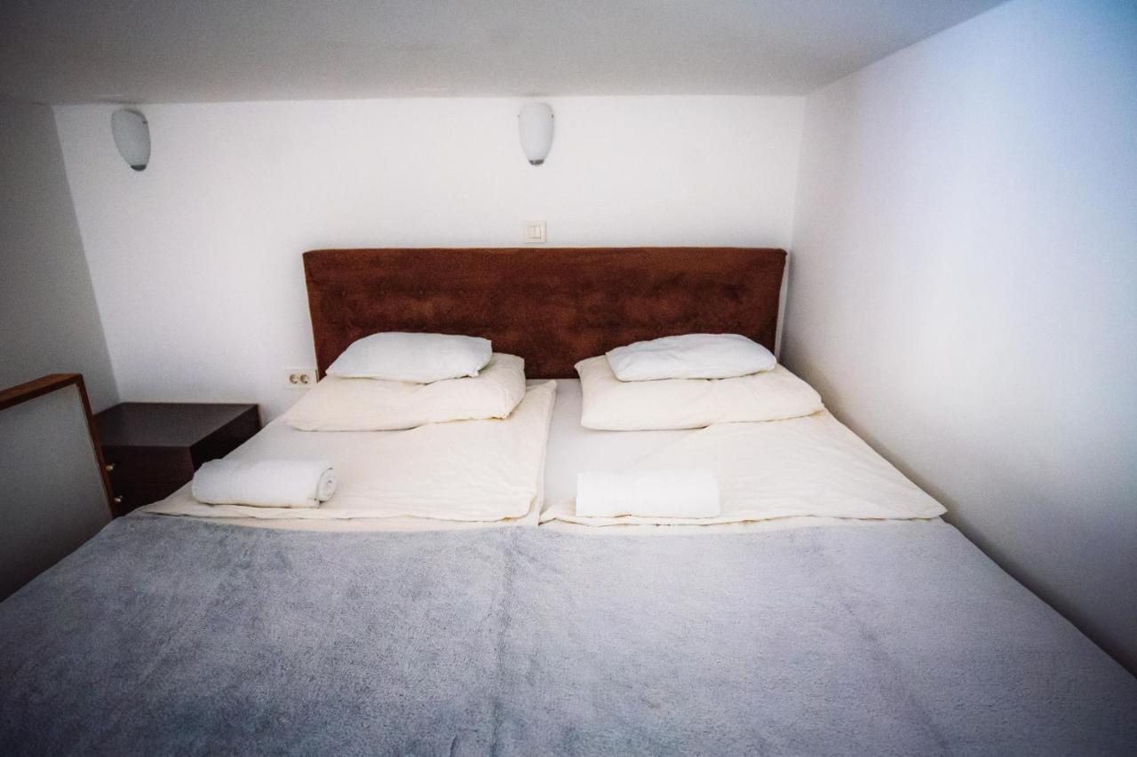 Apartamento Dta Hebrangova Zagreb Exterior foto