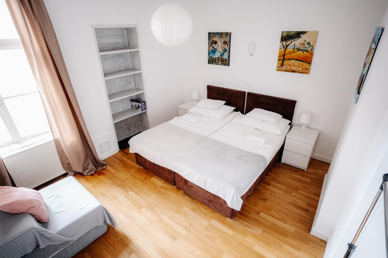 Apartamento Dta Hebrangova Zagreb Exterior foto