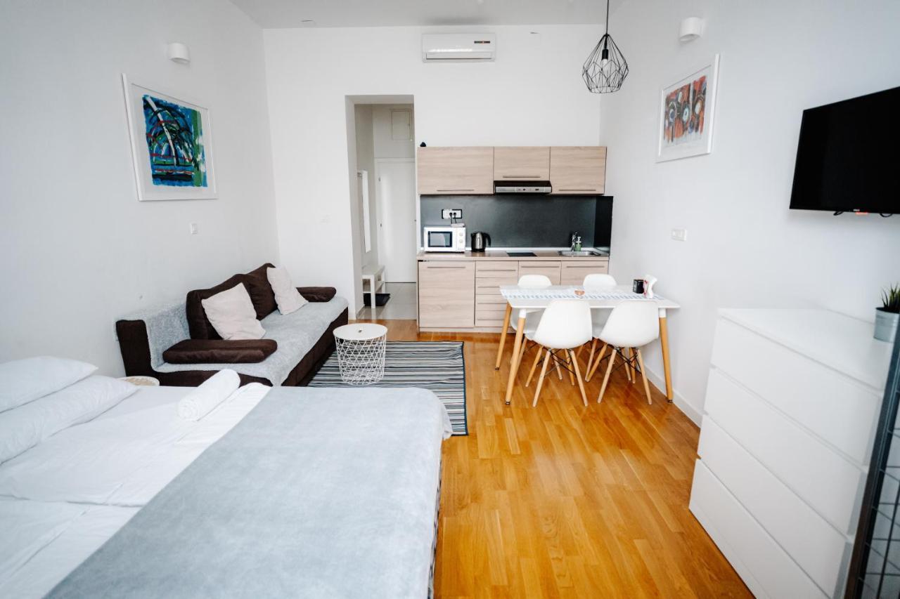 Apartamento Dta Hebrangova Zagreb Exterior foto