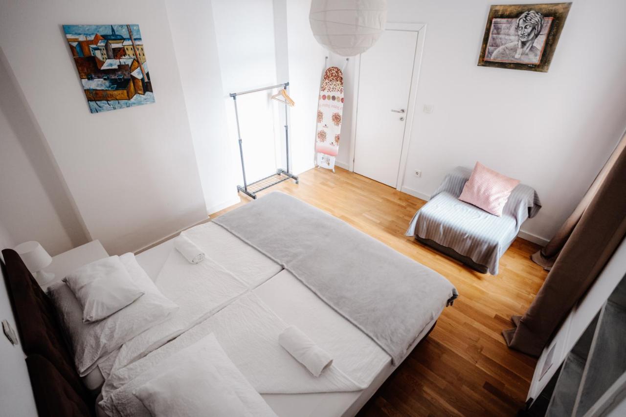 Apartamento Dta Hebrangova Zagreb Exterior foto